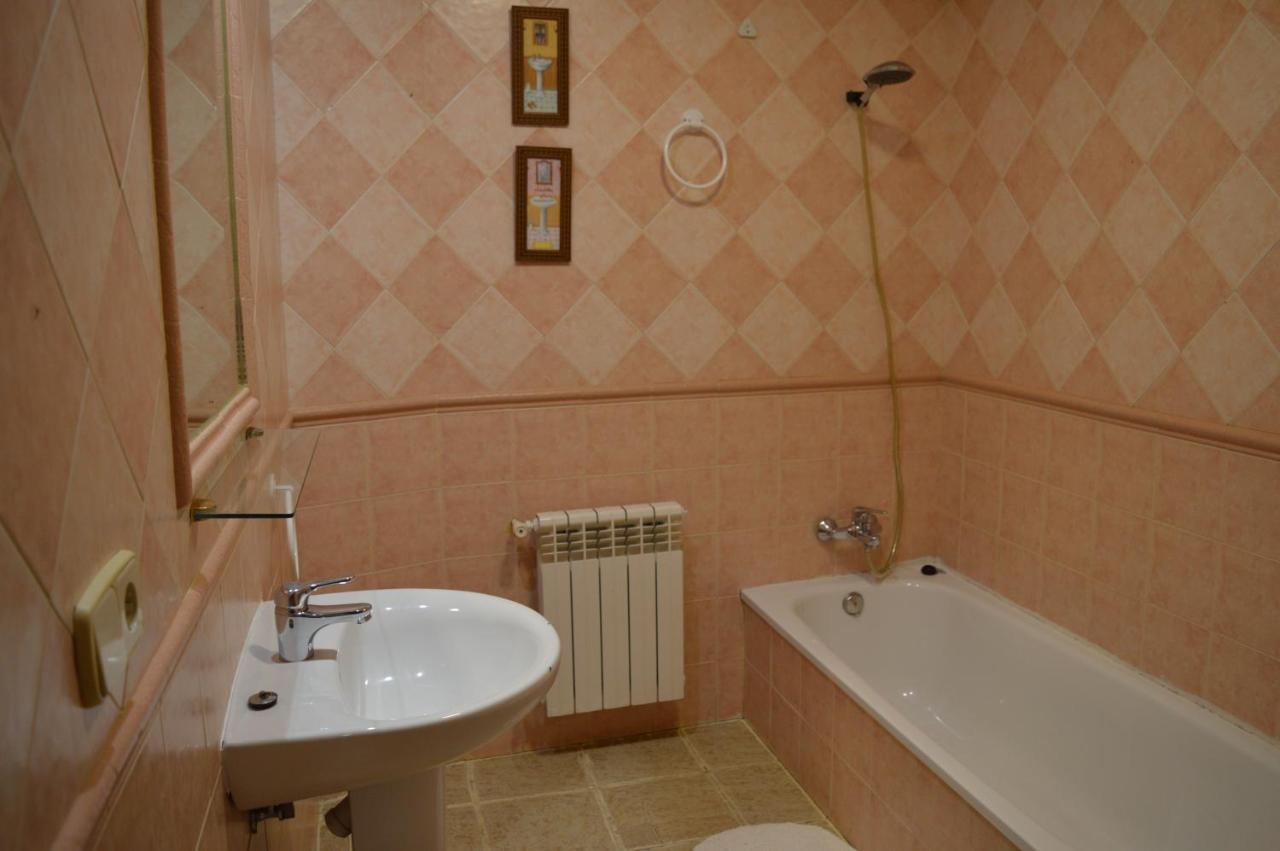 Nuevo Hotel Capitolio Valdepeñas Kültér fotó