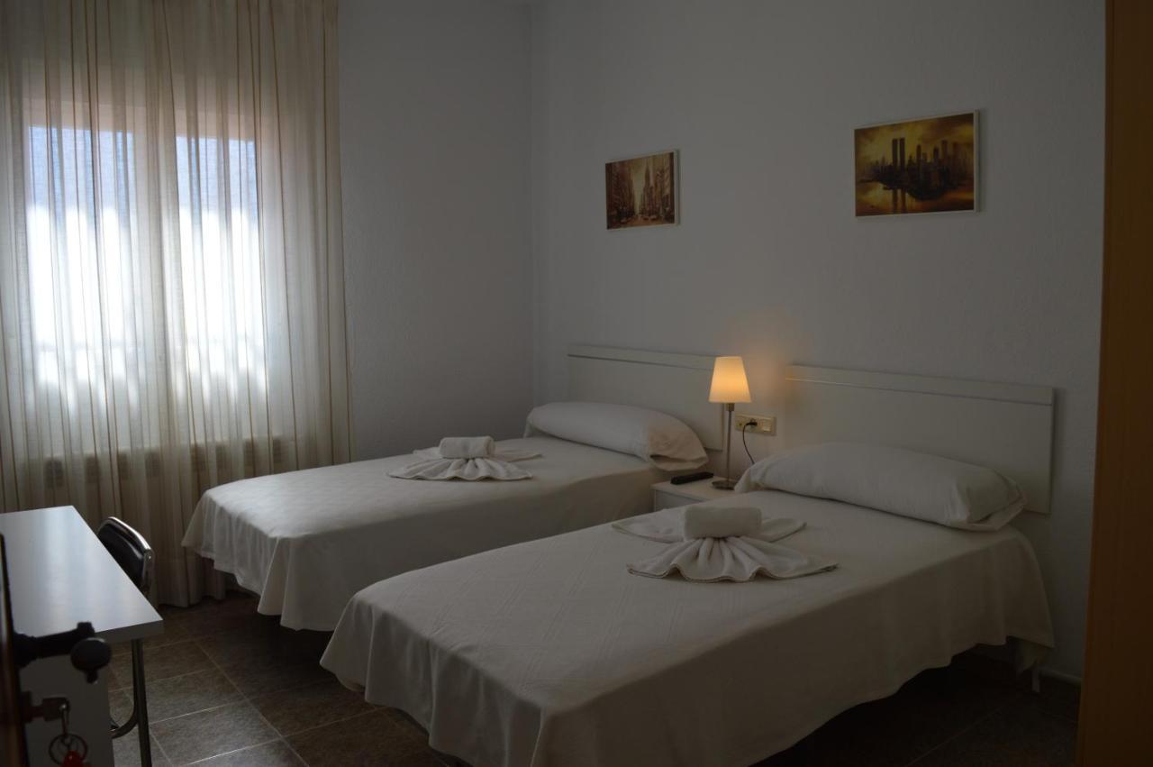 Nuevo Hotel Capitolio Valdepeñas Kültér fotó