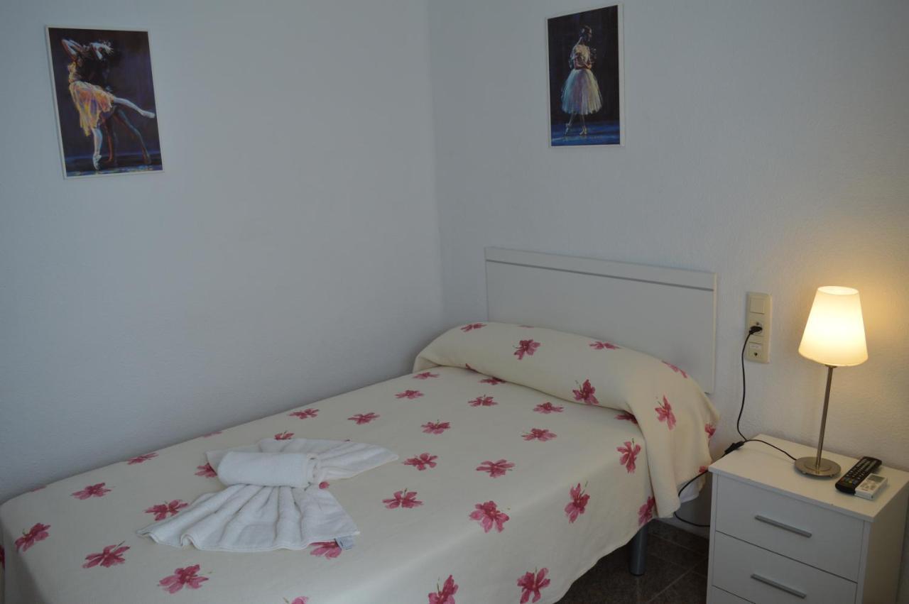 Nuevo Hotel Capitolio Valdepeñas Kültér fotó