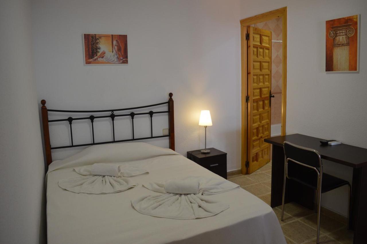 Nuevo Hotel Capitolio Valdepeñas Kültér fotó